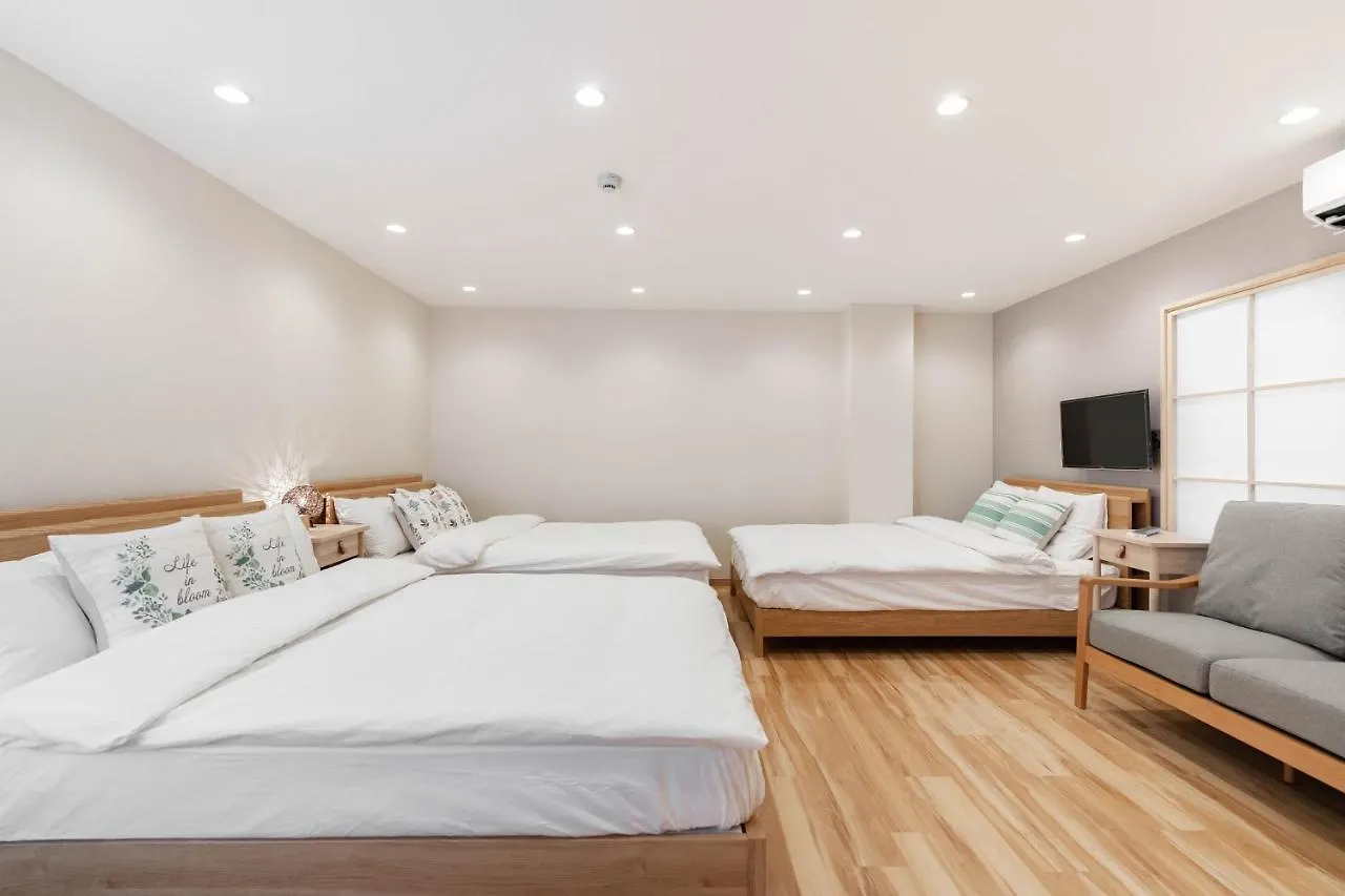 Ubytování v soukromí Apartmán 大阪道顿堀 铁甲猫の家